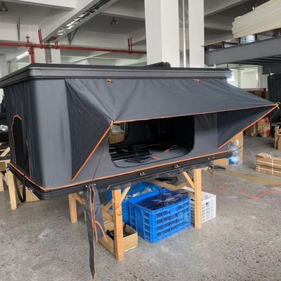Rainproof 4X4 Lightweight Rooftop Tent Car Roof Folding Tent