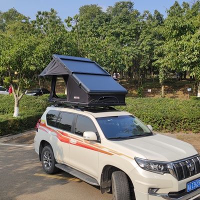Overland 4 Sides Windows Car Rooftop Tents Suitable For 2-3 People
