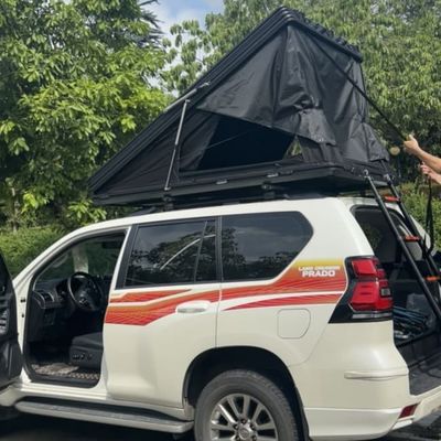 RTT Durable XL Roof Top Tent Hard Sided Rooftop Camper 2-3 Person