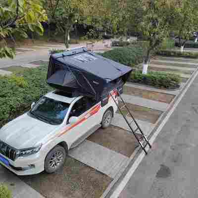 Large Space 210x160x110cm Quick Automatic Opening Customizable Roof Top Tent for 4-Person Camping
