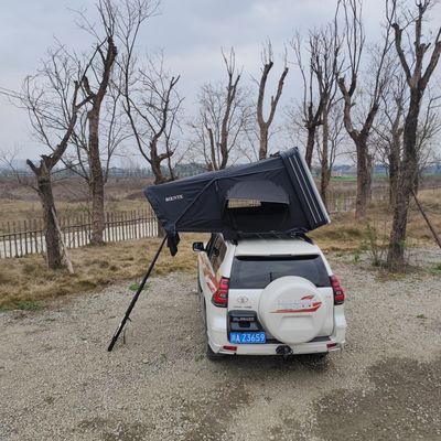 Large Space 210x160x110cm Quick Automatic Opening Customizable Roof Top Tent for 4-Person Camping